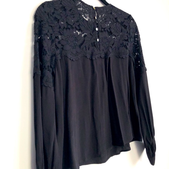 ✨3/$30✨ H&M BLACK LACE BLOUSE - Picture 5 of 6